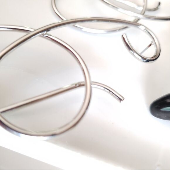 New! Zara Extravagant Geo Earrings - Picture 15 of 16